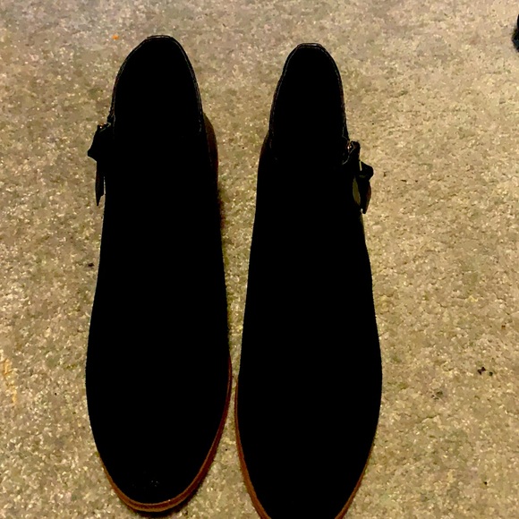 Cole Han Black Suede and Leather Ankle boots - Picture 1 of 5
